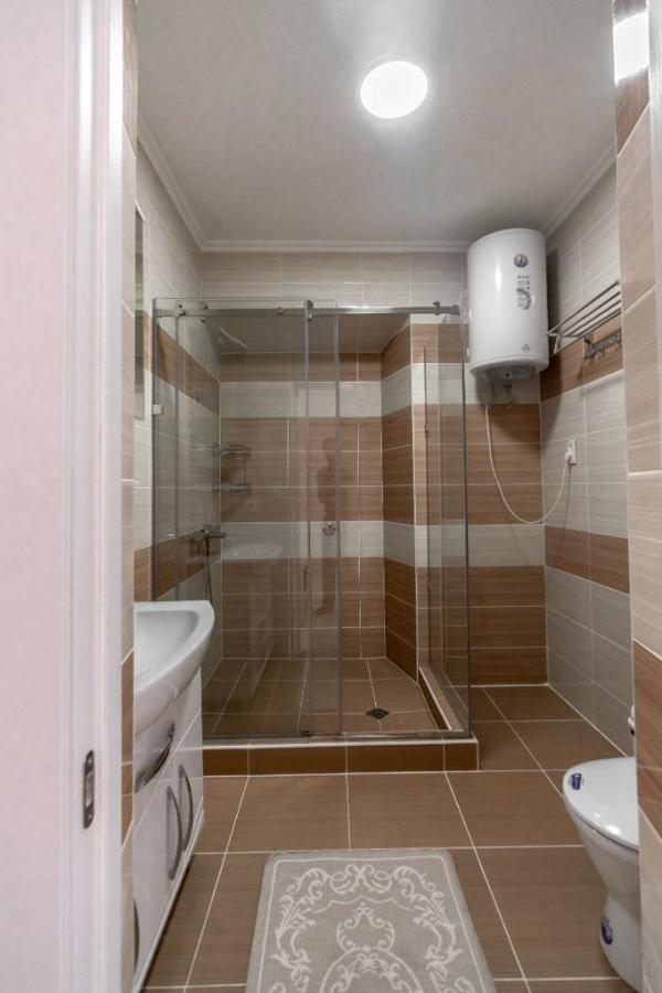Mixx Hotel Karakol Kültér fotó