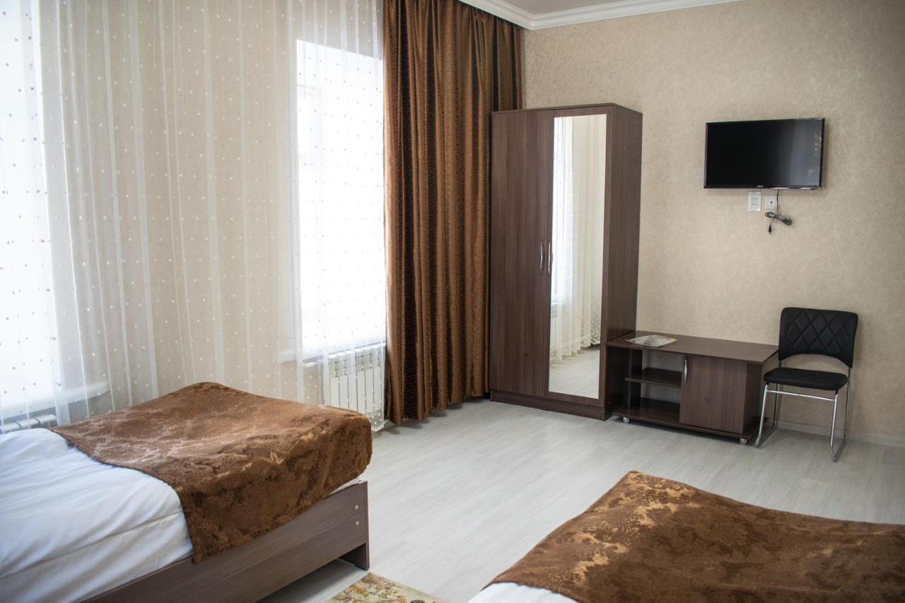 Mixx Hotel Karakol Kültér fotó