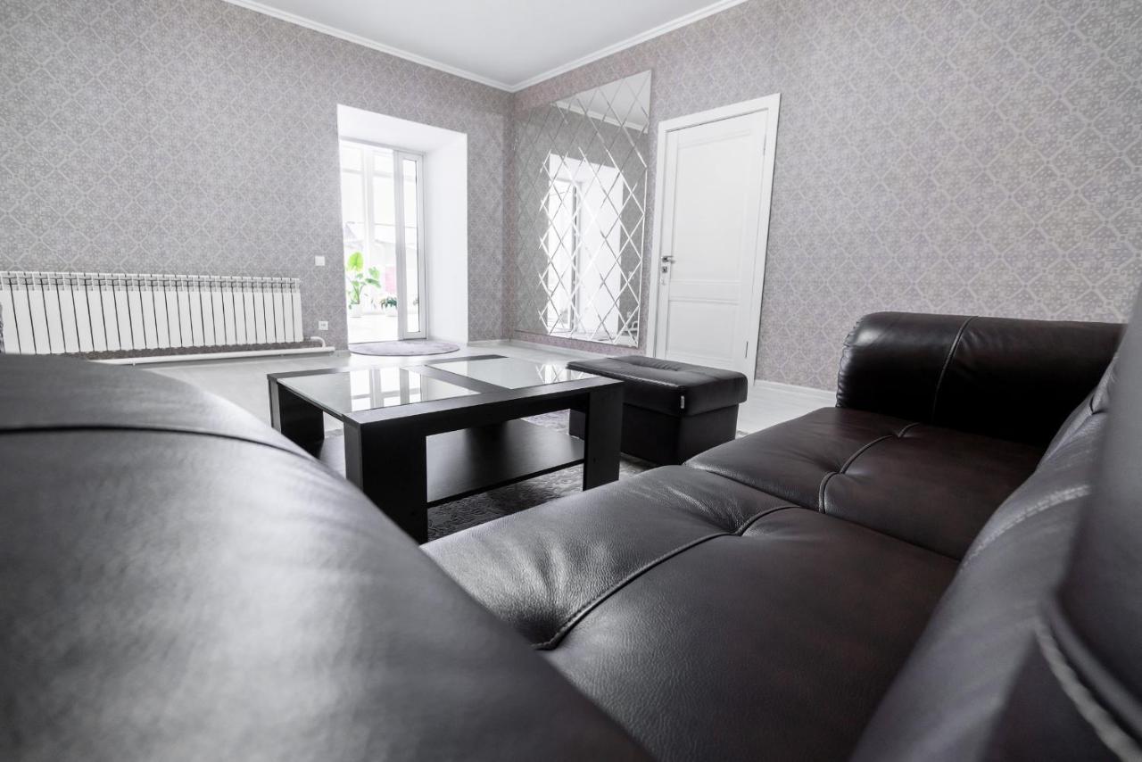 Mixx Hotel Karakol Kültér fotó