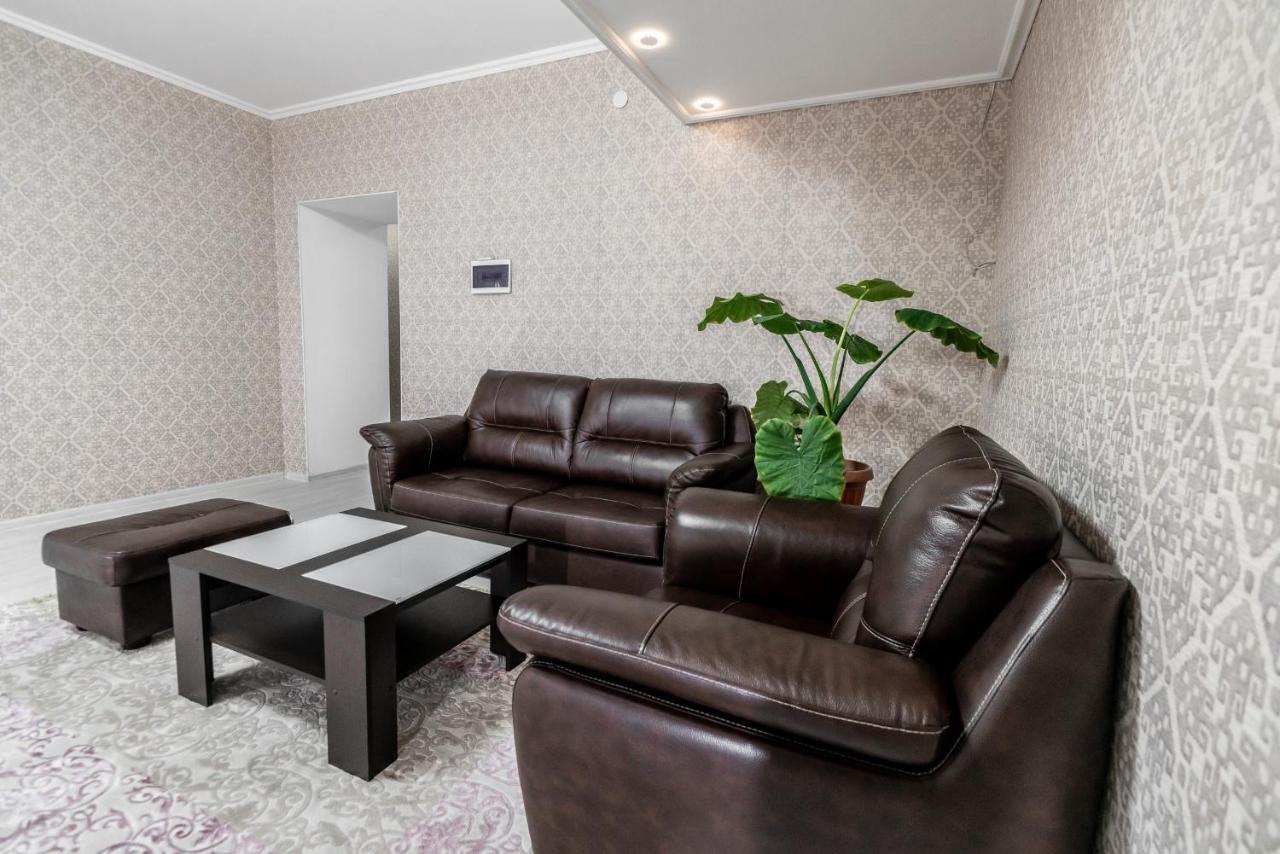 Mixx Hotel Karakol Kültér fotó