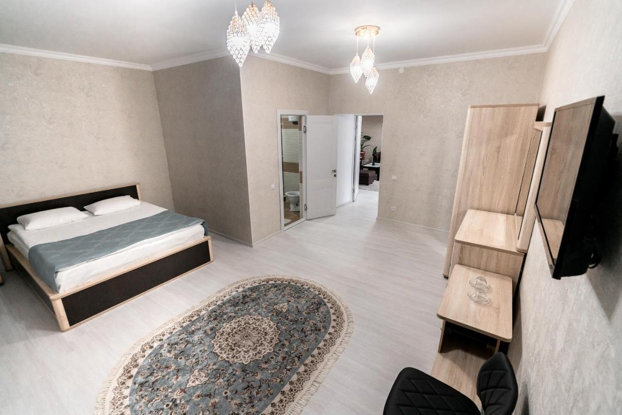 Mixx Hotel Karakol Kültér fotó