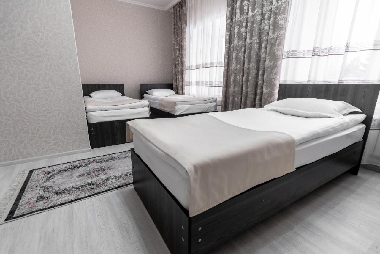 Mixx Hotel Karakol Kültér fotó