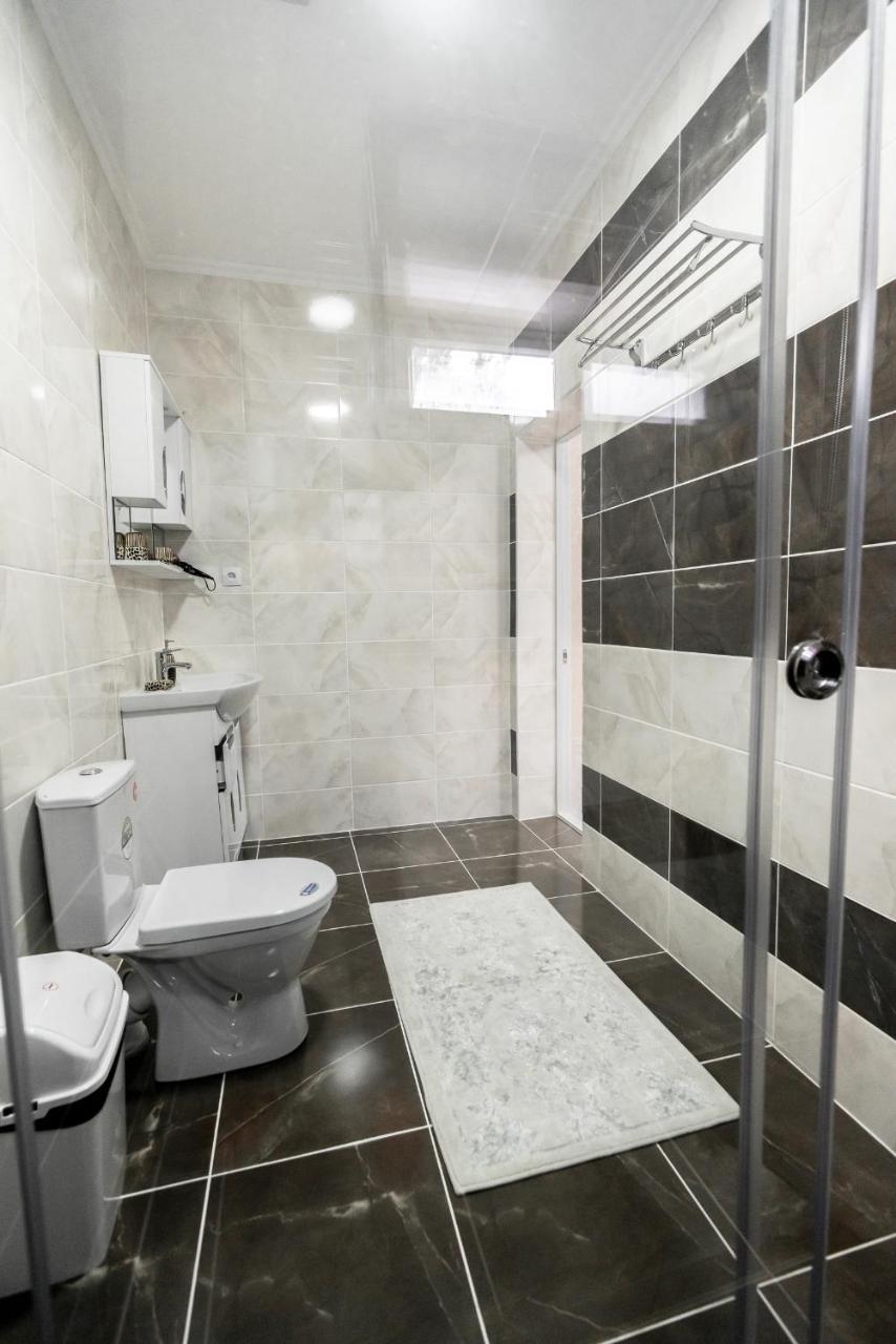 Mixx Hotel Karakol Kültér fotó