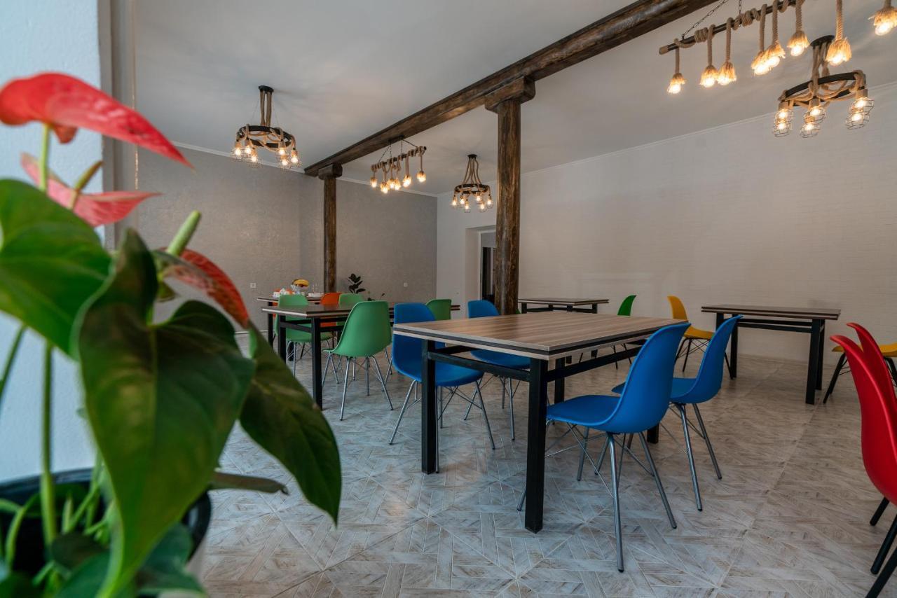 Mixx Hotel Karakol Kültér fotó