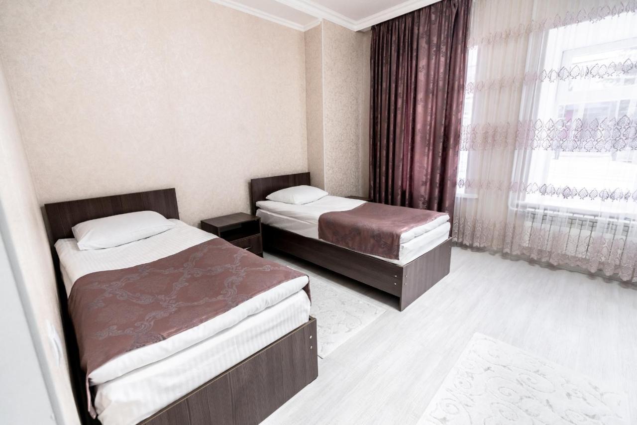 Mixx Hotel Karakol Kültér fotó